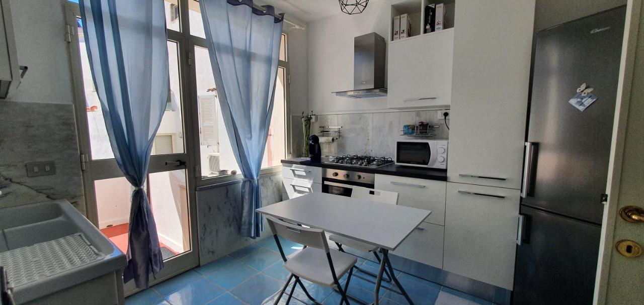 SantʼAntìoco Appartamento In Piazza Italia מראה חיצוני תמונה